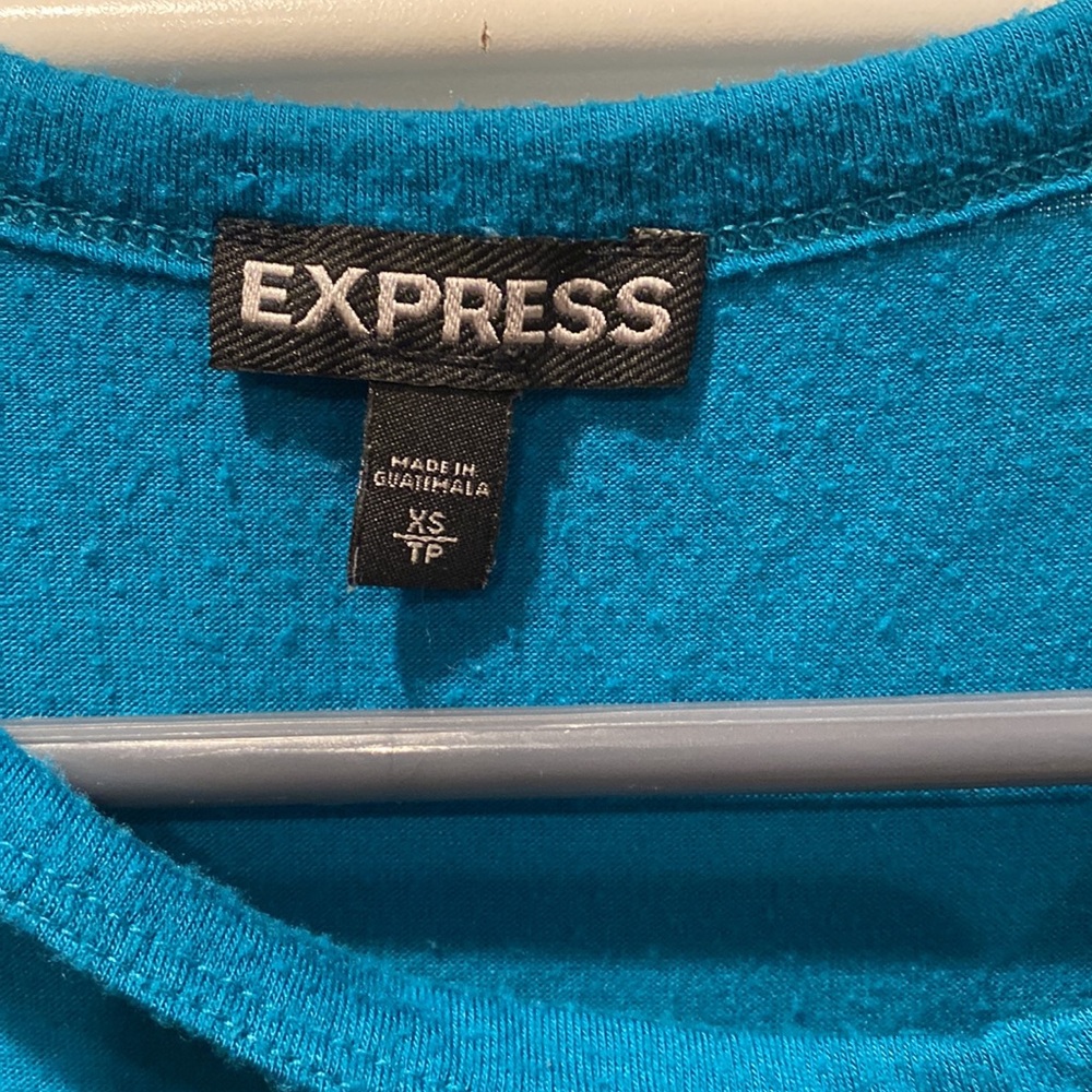 Express Tank Top - Picture 3 of 3